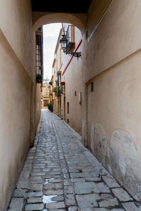 Bonito Callejon En La Juderia By Thegoodtourist เซบีญา ภายนอก รูปภาพ
